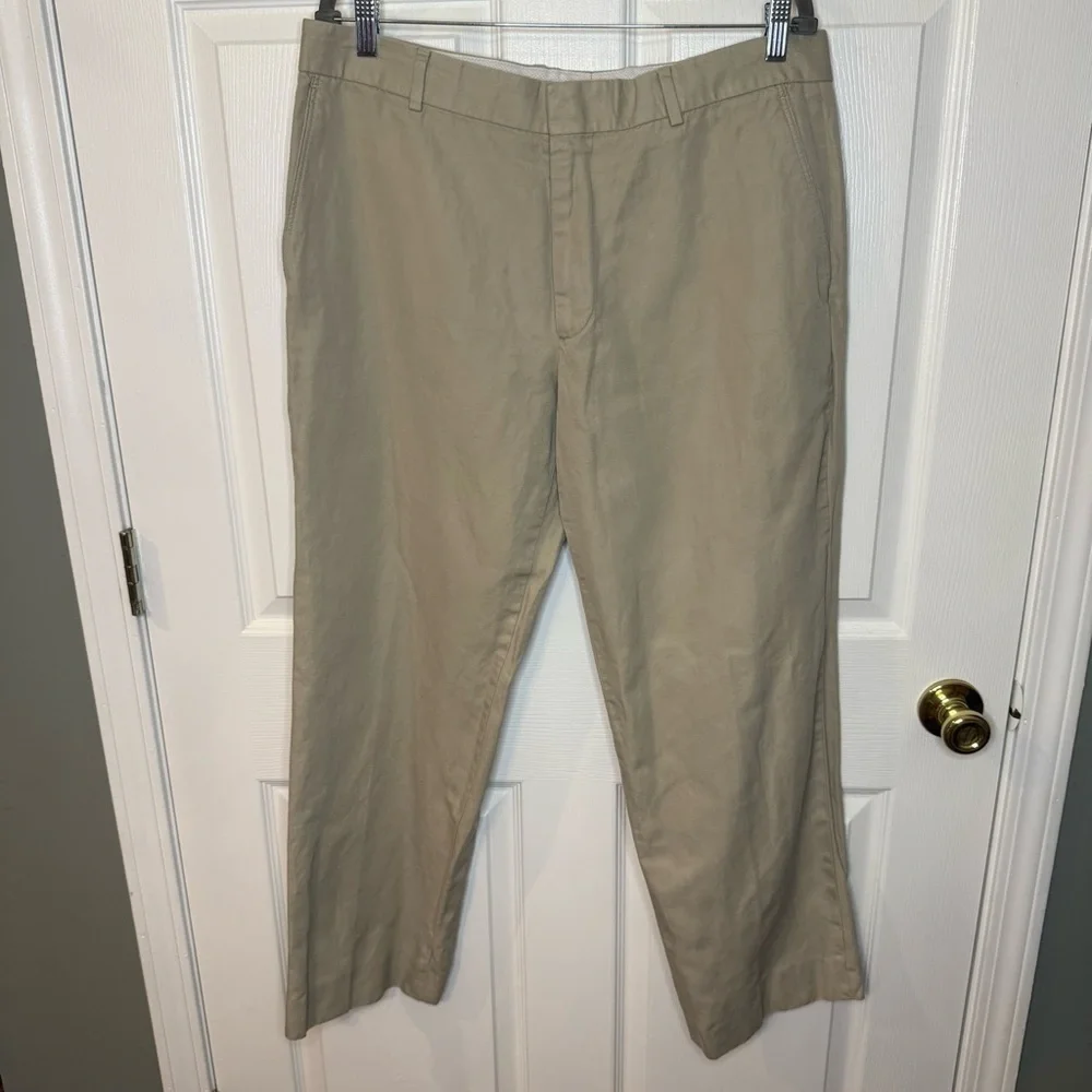 Banana Republic Chinos Classic Straight-Leg Flat Front 35 Waist 30 Length GUC